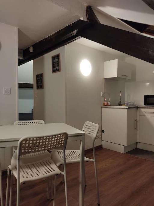 Studio Remois - Wifi/Netflix Reims Esterno foto